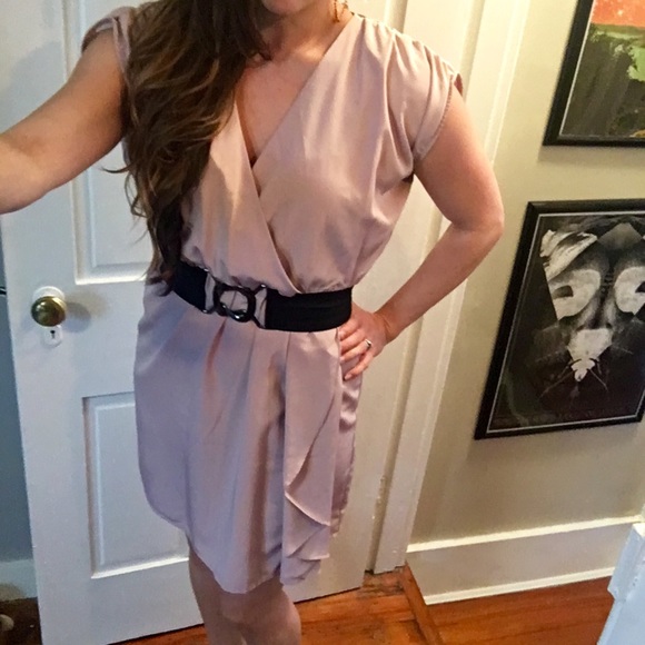 Absolutely Stunning H&M Rose Gold Colored Dress - Picture 7 of 7